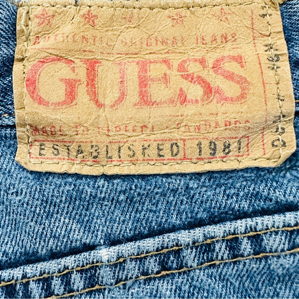 REAL DENIM GUESS HIGHWAISTED SHORTS!! - Picture 2 of 11